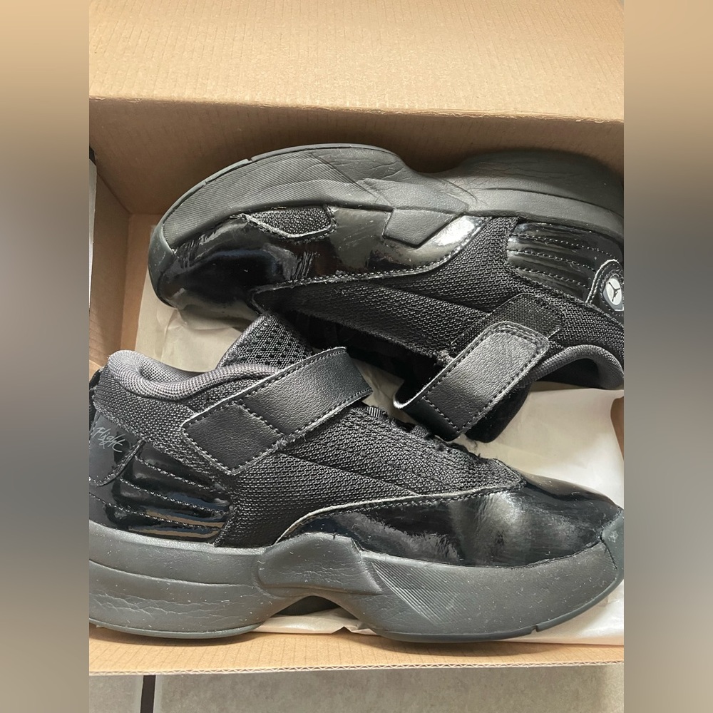 Jordan max aura 6 preschool shoes